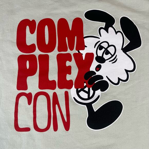 Complex Con x Verdy Crewneck Pullover Adult Sz M New - Picture 3 of 7